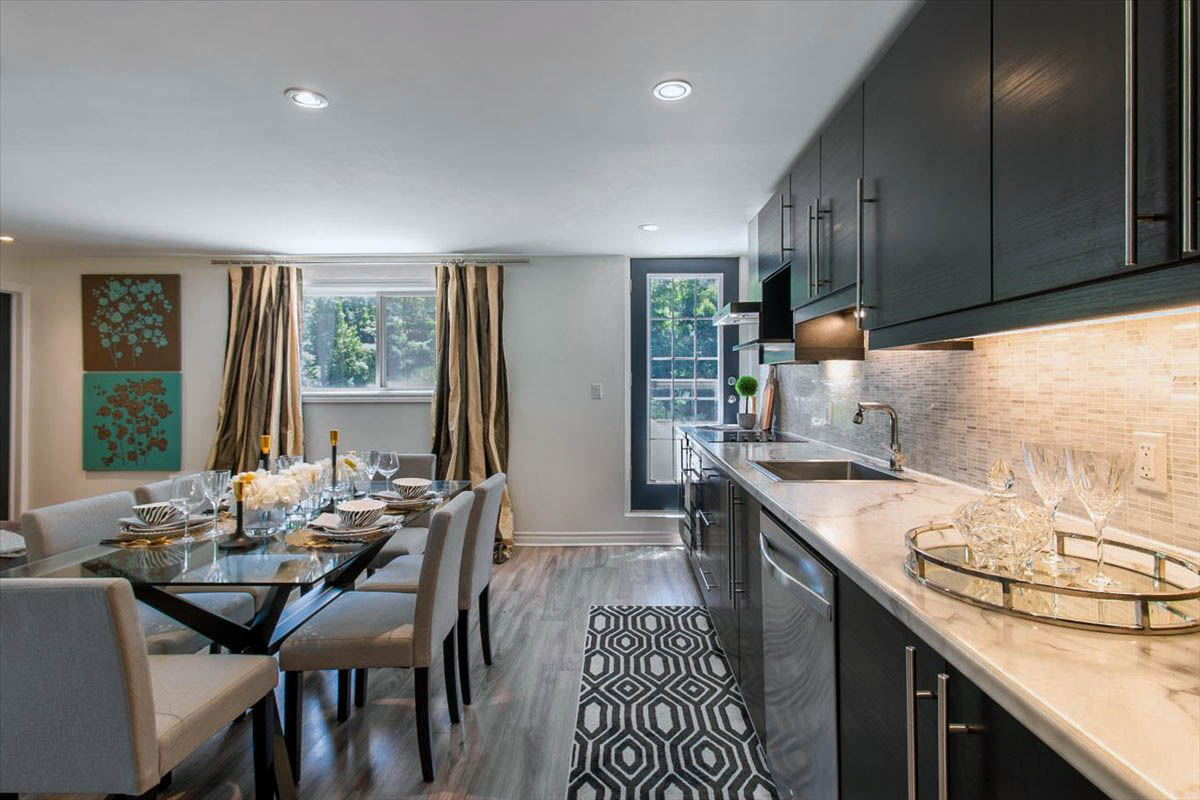 200 Charlton Avenue East, Hamilton - Presented by Campbell & Company Real Estate