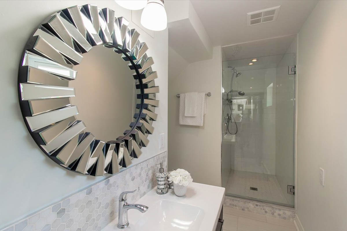 200 Charlton Avenue East, Hamilton - Presented by Campbell & Company Real Estate