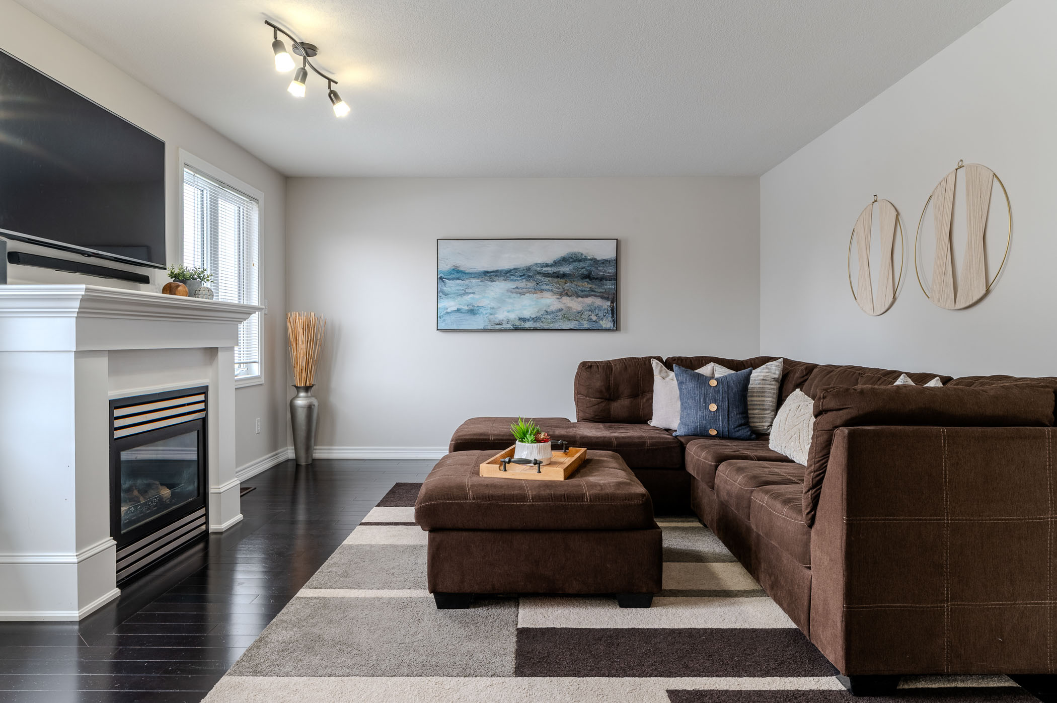 183 McGuiness Drive, Brantford - Presented by Campbell & Company Real Estate