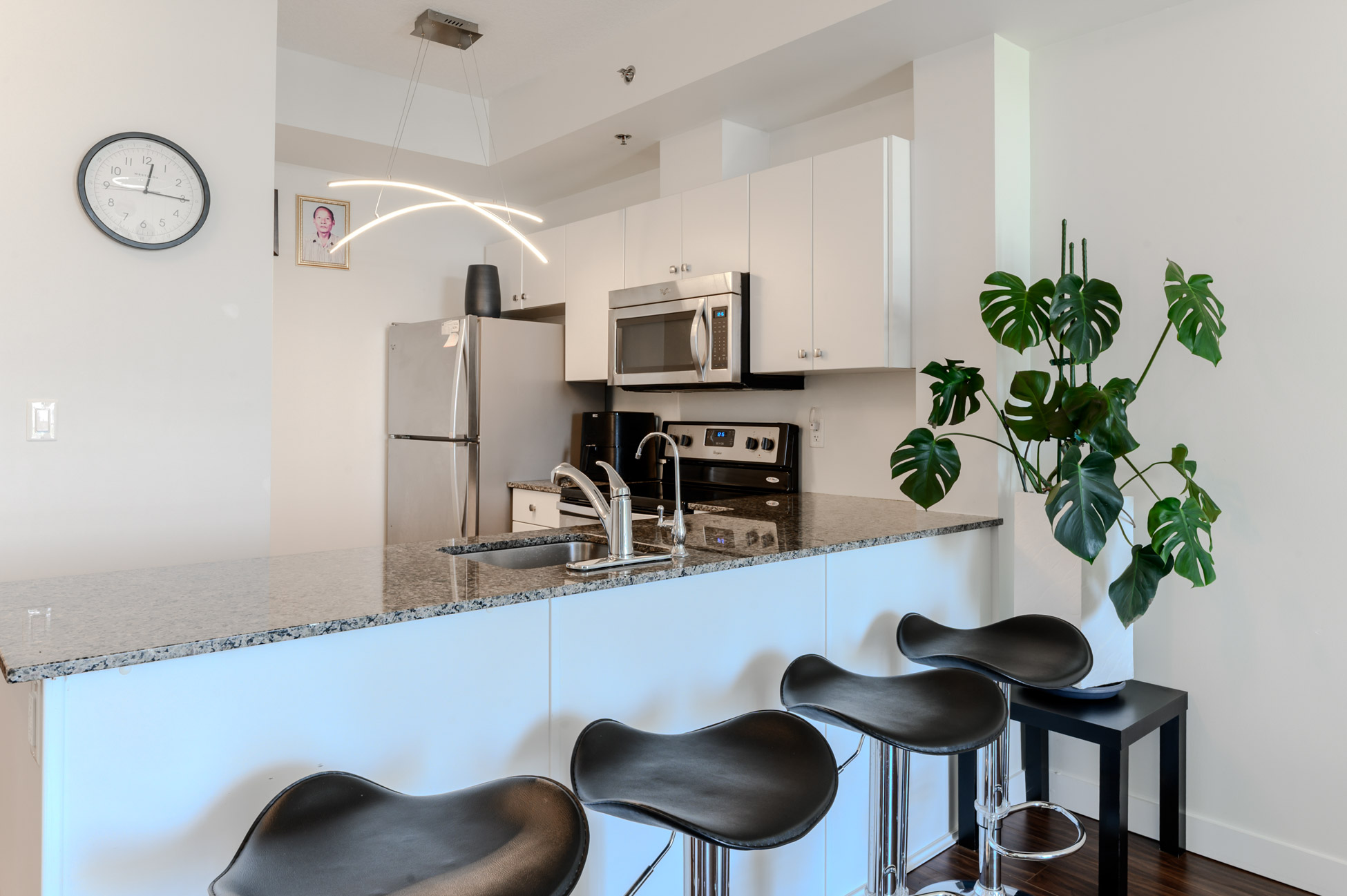 407-150 Water Street North, Cambridge - Presented by Campbell & Company Real Estate