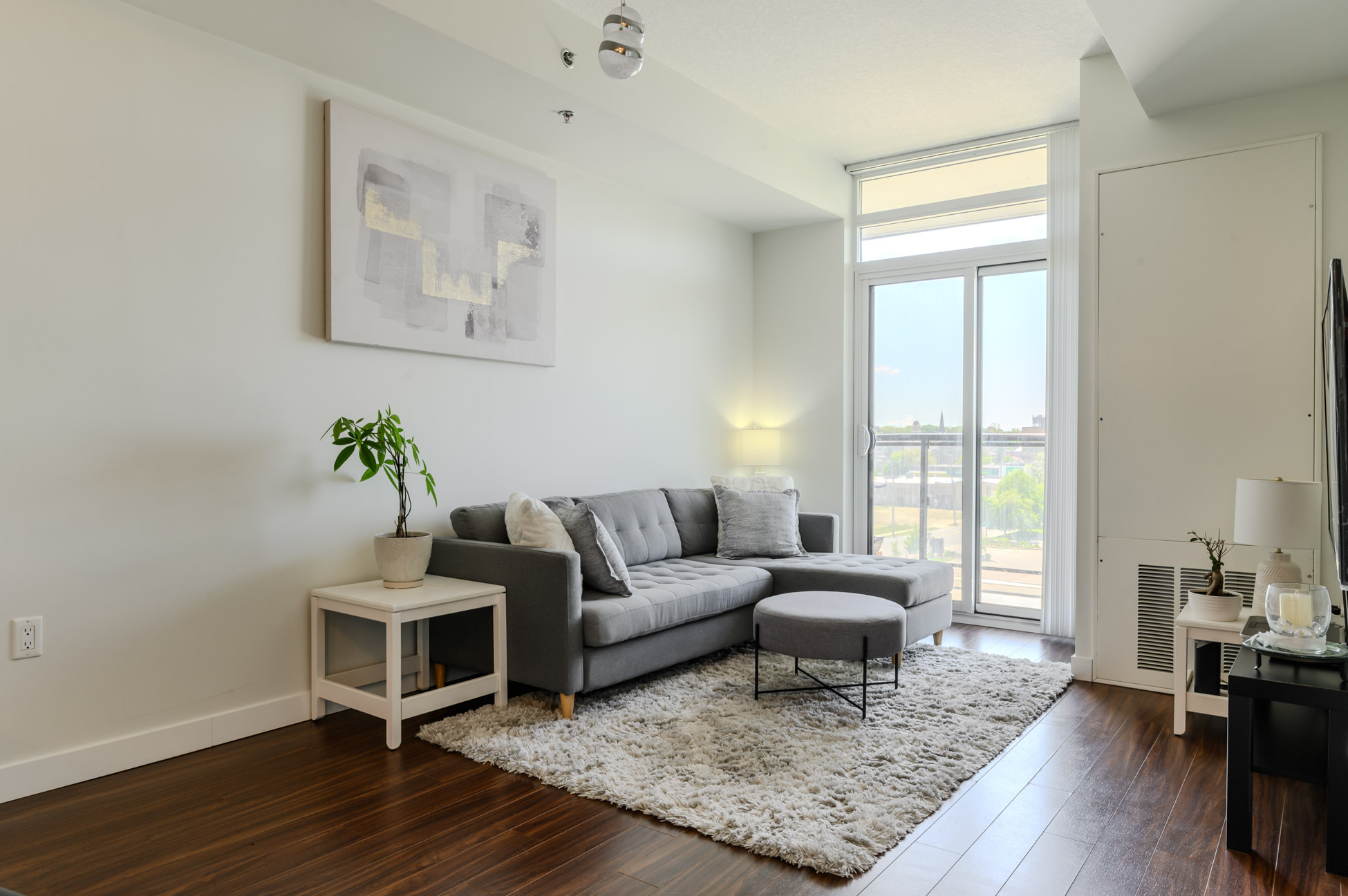 407-150 Water Street North, Cambridge - Presented by Campbell & Company Real Estate