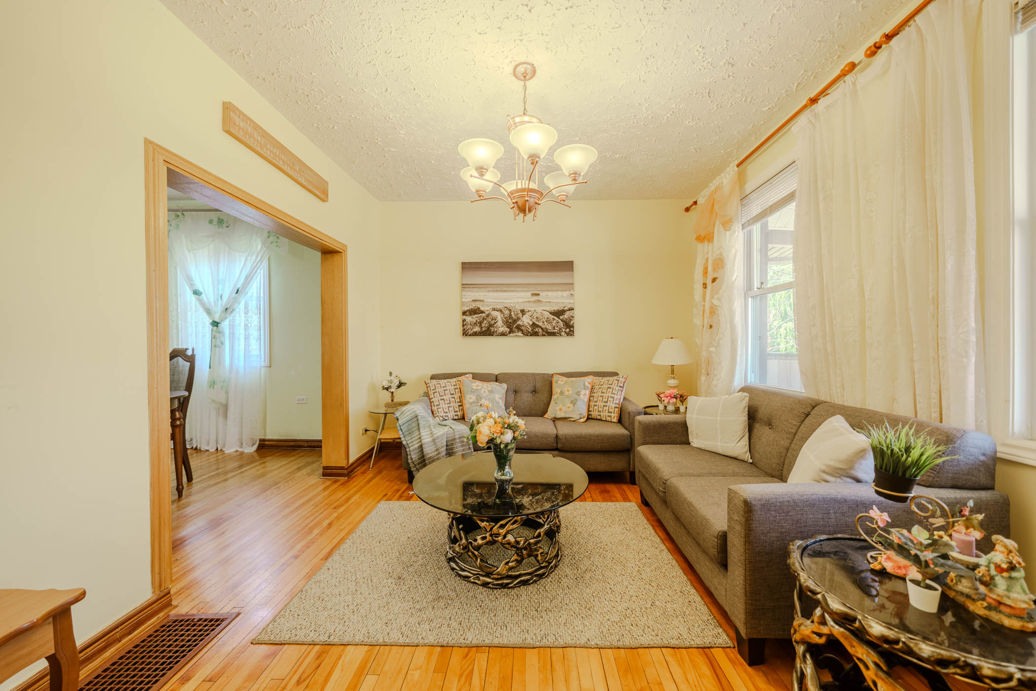 5684 Spring Street, Niagara Falls - Presented by Campbell & Company Real Estate