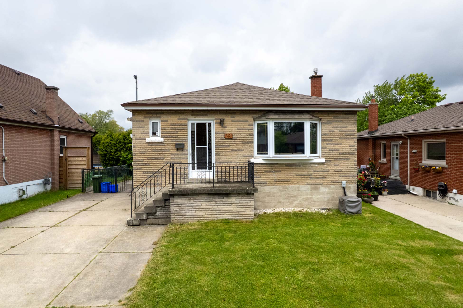 36 Shadyside Avenue, Hamilton - Presented by Campbell & Company Real Estate