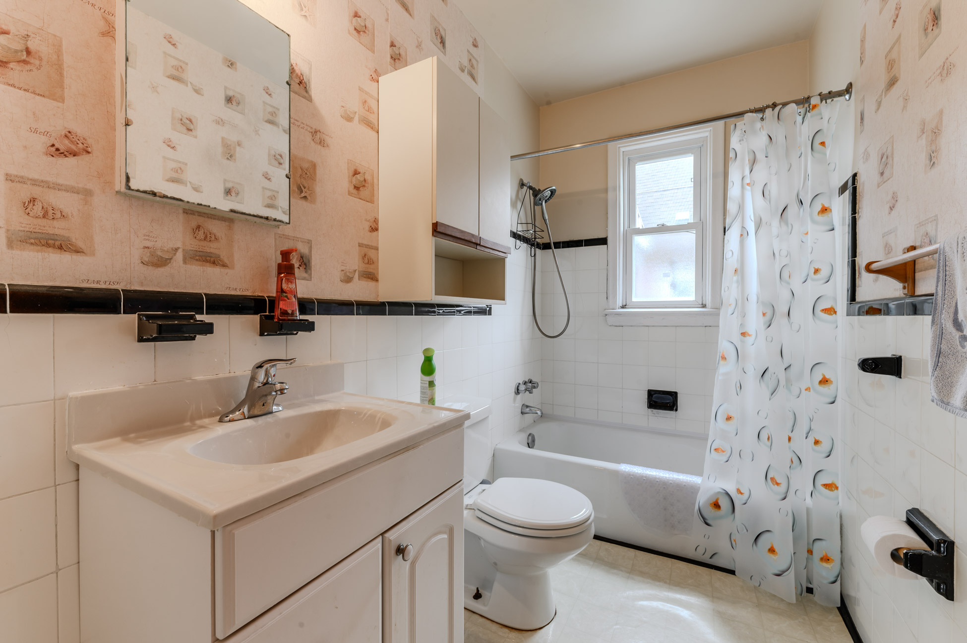 36 Shadyside Avenue, Hamilton - Presented by Campbell & Company Real Estate