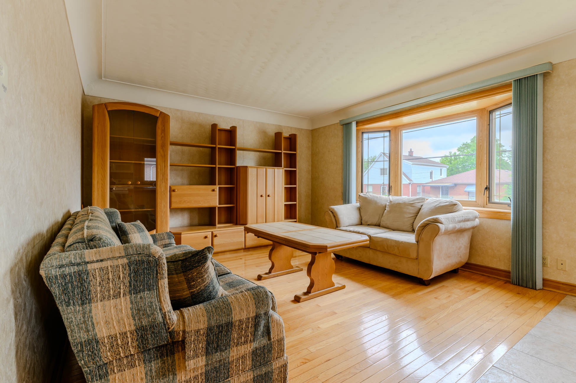 36 Shadyside Avenue, Hamilton - Presented by Campbell & Company Real Estate