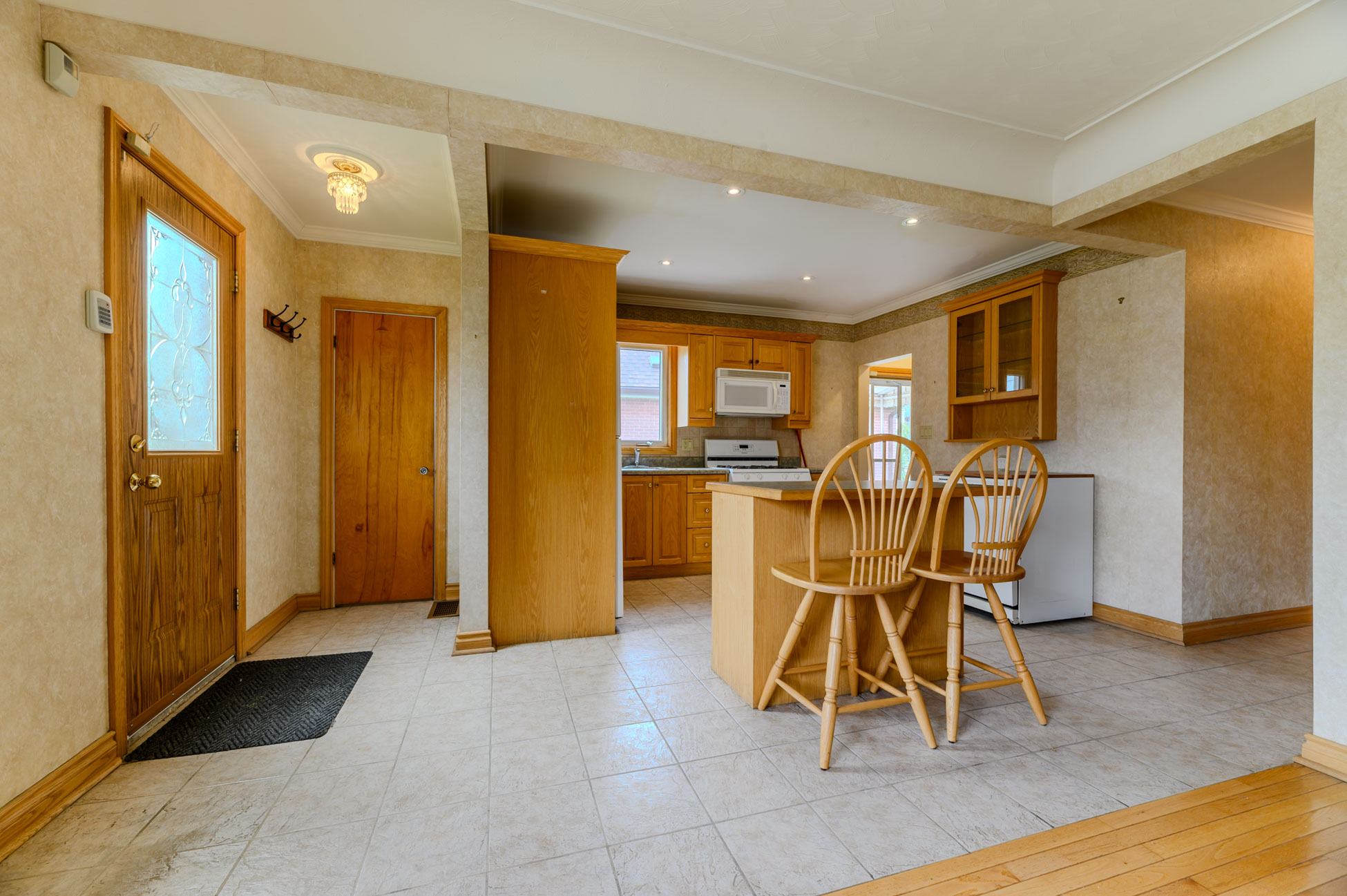 36 Shadyside Avenue, Hamilton - Presented by Campbell & Company Real Estate