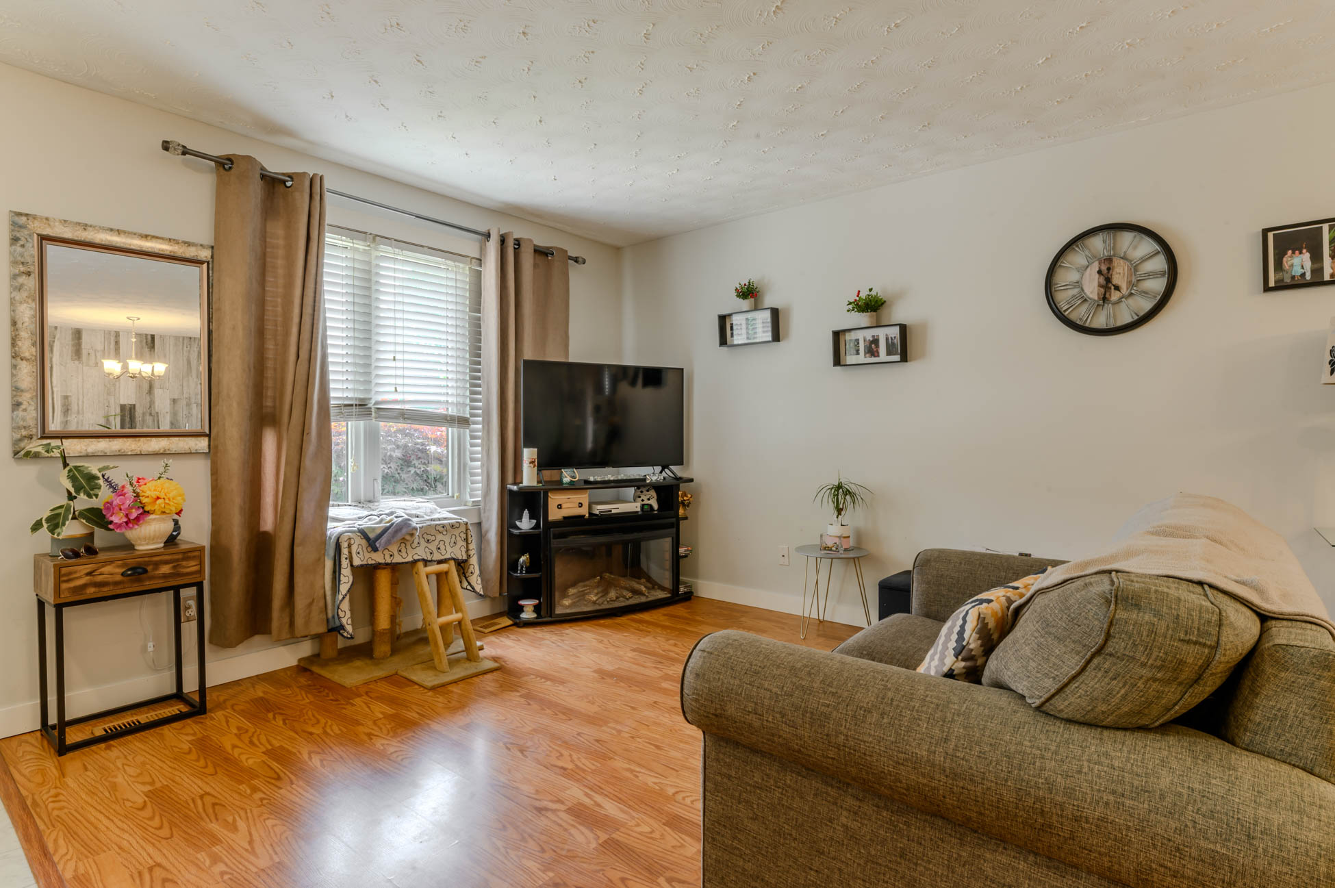 8 Shannon Street, Brantford - Presented by Campbell & Company Real Estate