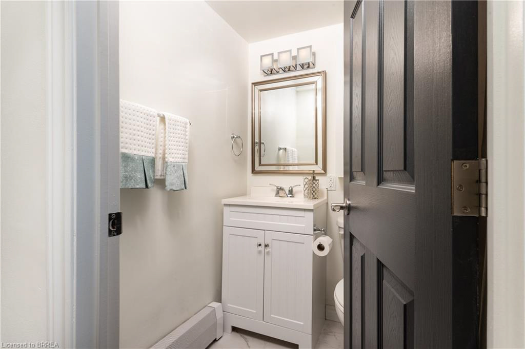 102-200 Charlton Avenue East, Hamilton - Presented by Campbell & Company Real Estate