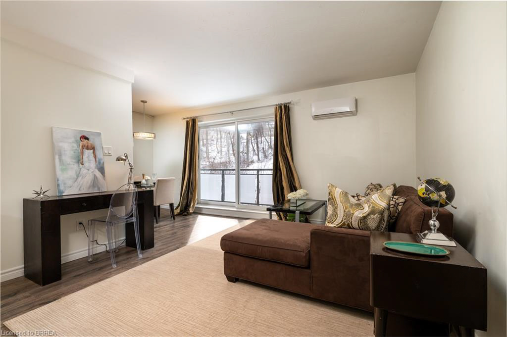 102-200 Charlton Avenue East, Hamilton - Presented by Campbell & Company Real Estate