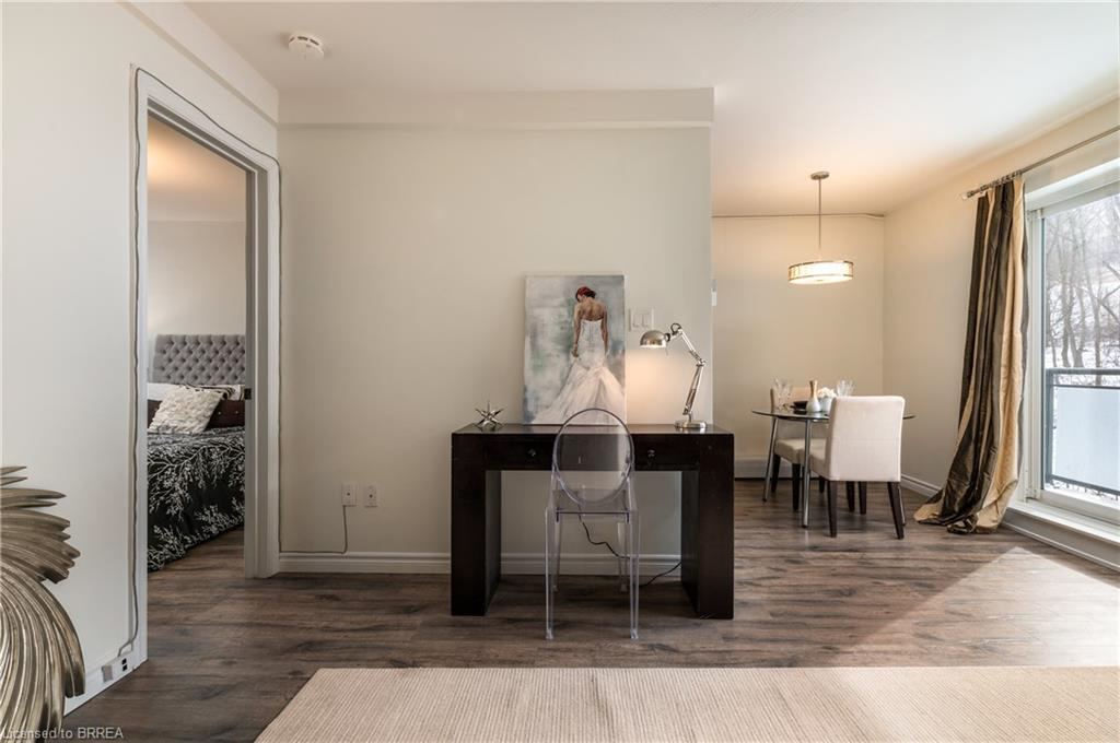 102-200 Charlton Avenue East, Hamilton - Presented by Campbell & Company Real Estate