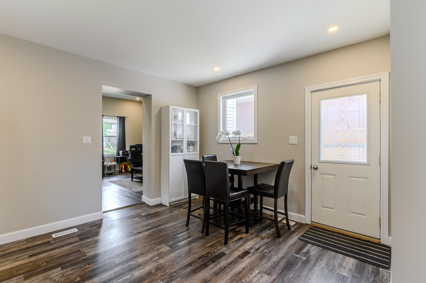 18 Winniett Street, Brantford - Presented by Campbell & Company Real Estate