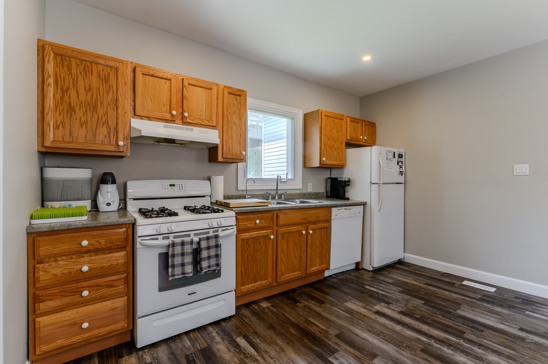 18 Winniett Street, Brantford - Presented by Campbell & Company Real Estate