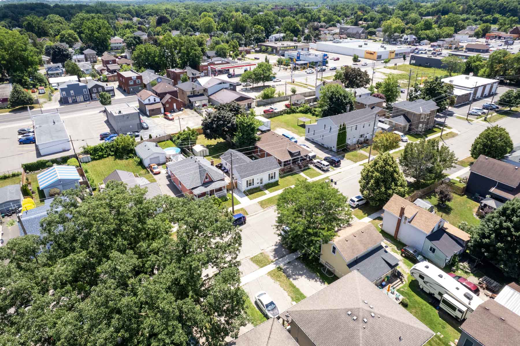 18 Winniett Street, Brantford - Presented by Campbell & Company Real Estate