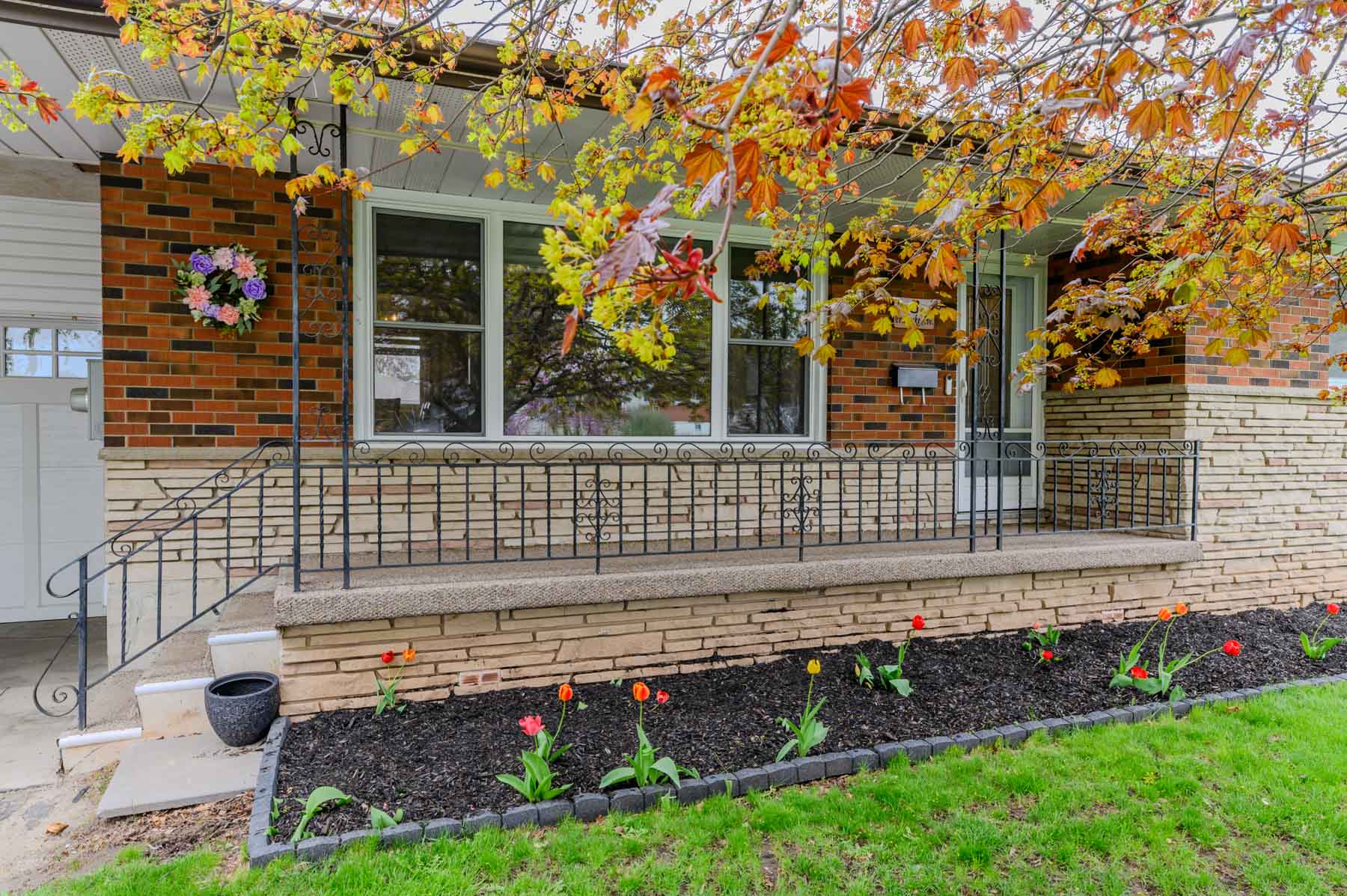 8 Pembroke Avenue, Brantford - Presented by Campbell & Company Real Estate