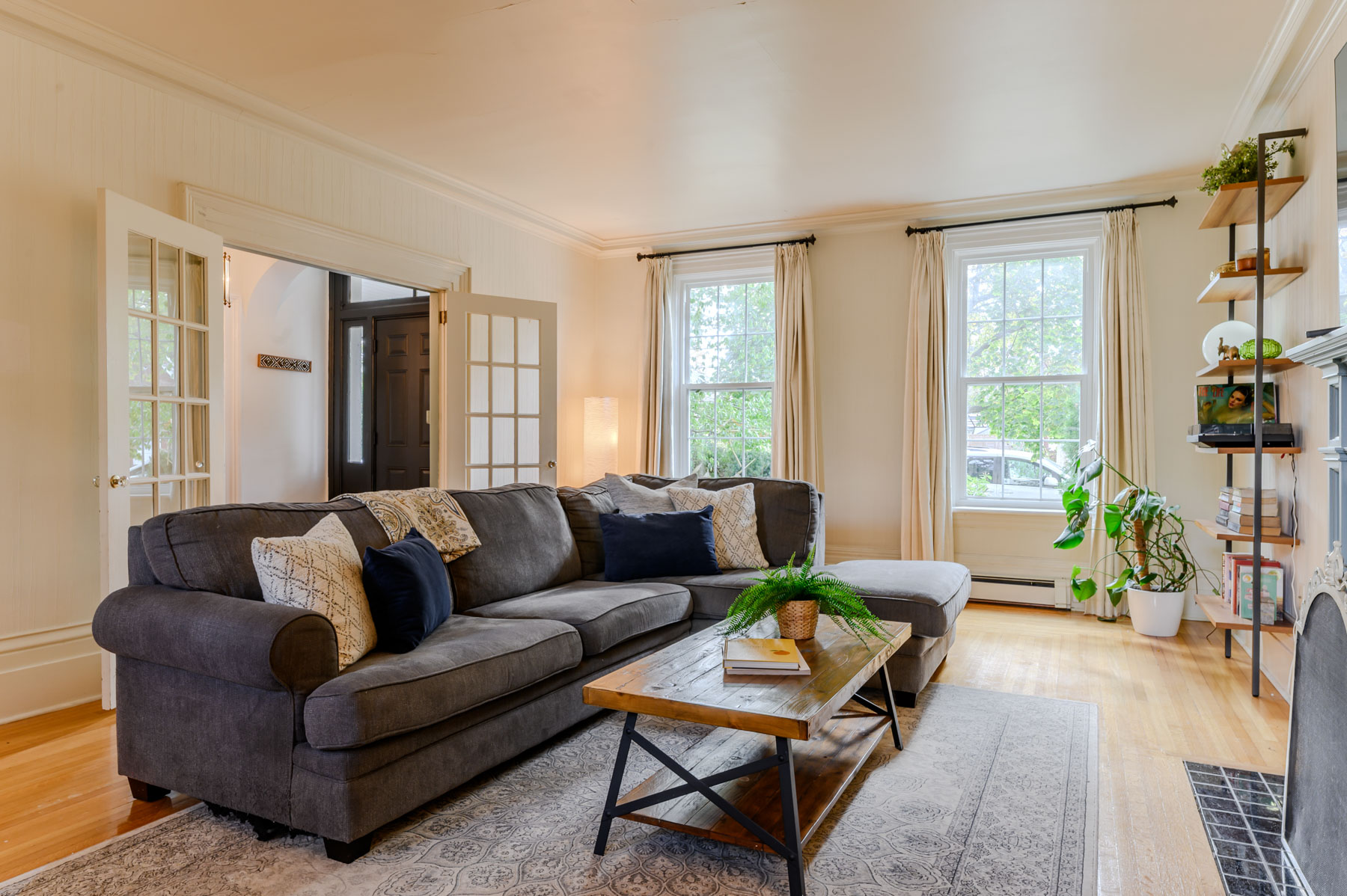 35 Egerton Avenue, Brantford - Presented by Campbell & Company Real Estate