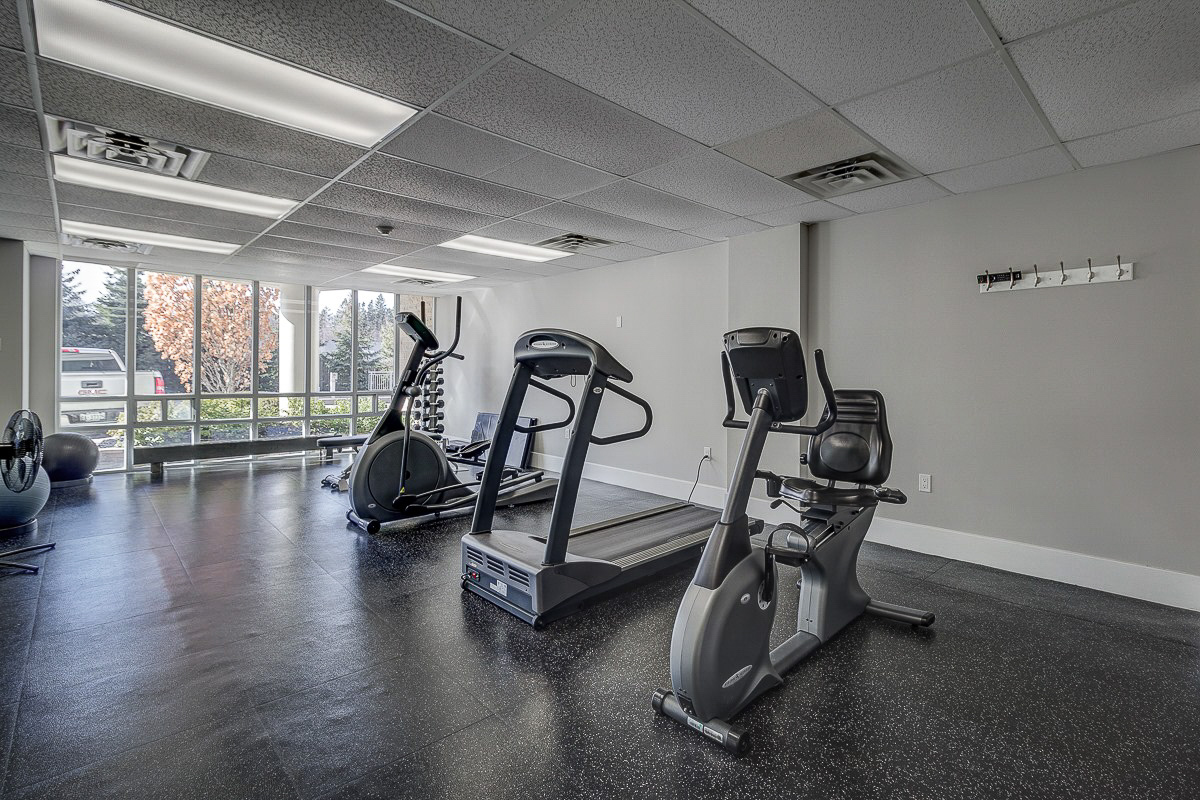 212-125 Wilson Street West, Ancaster - Presented by Campbell & Company Real Estate