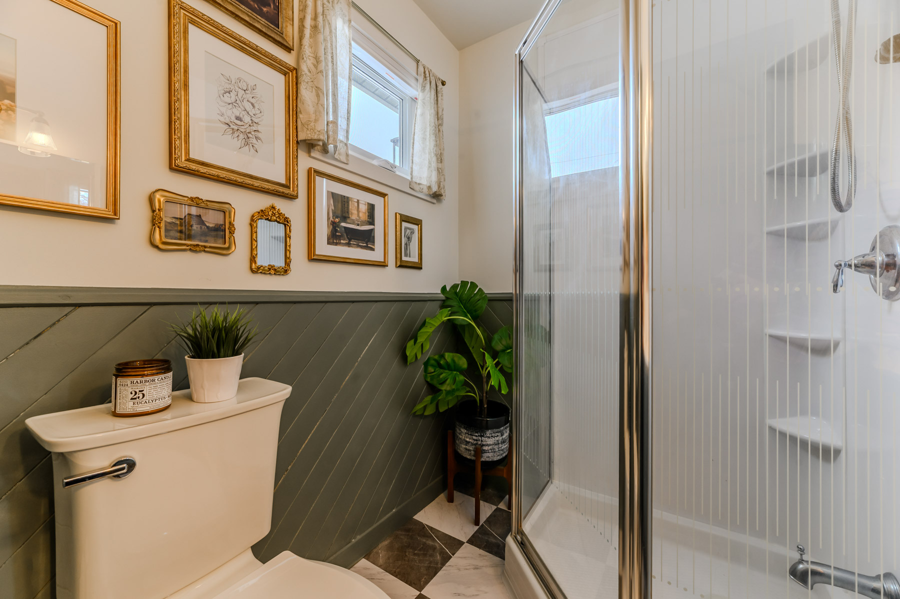 60 Curtis Avenue South, Paris - Presented by Campbell & Company Real Estate