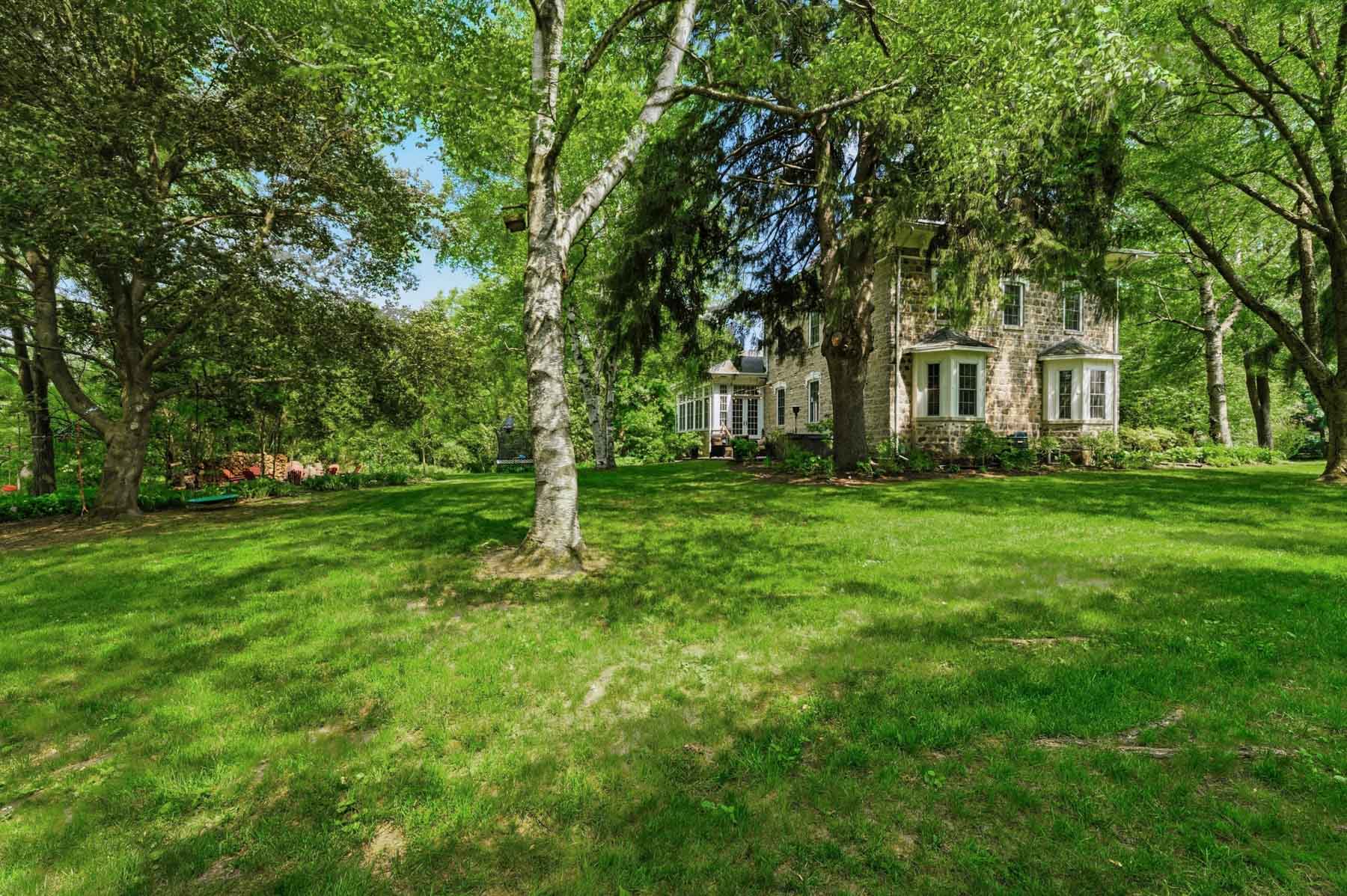 25 Dunbar Street, Glen Morris - Presented by Campbell & Company Real Estate