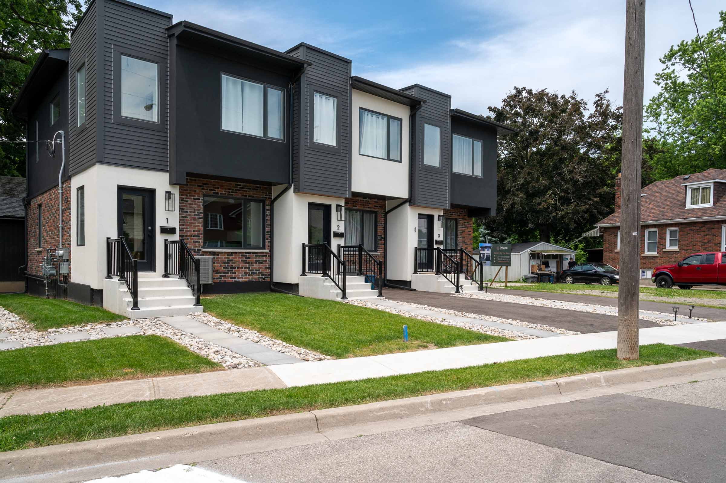 2-163 Grand River Avenue, Brantford - Presented by Campbell & Company Real Estate