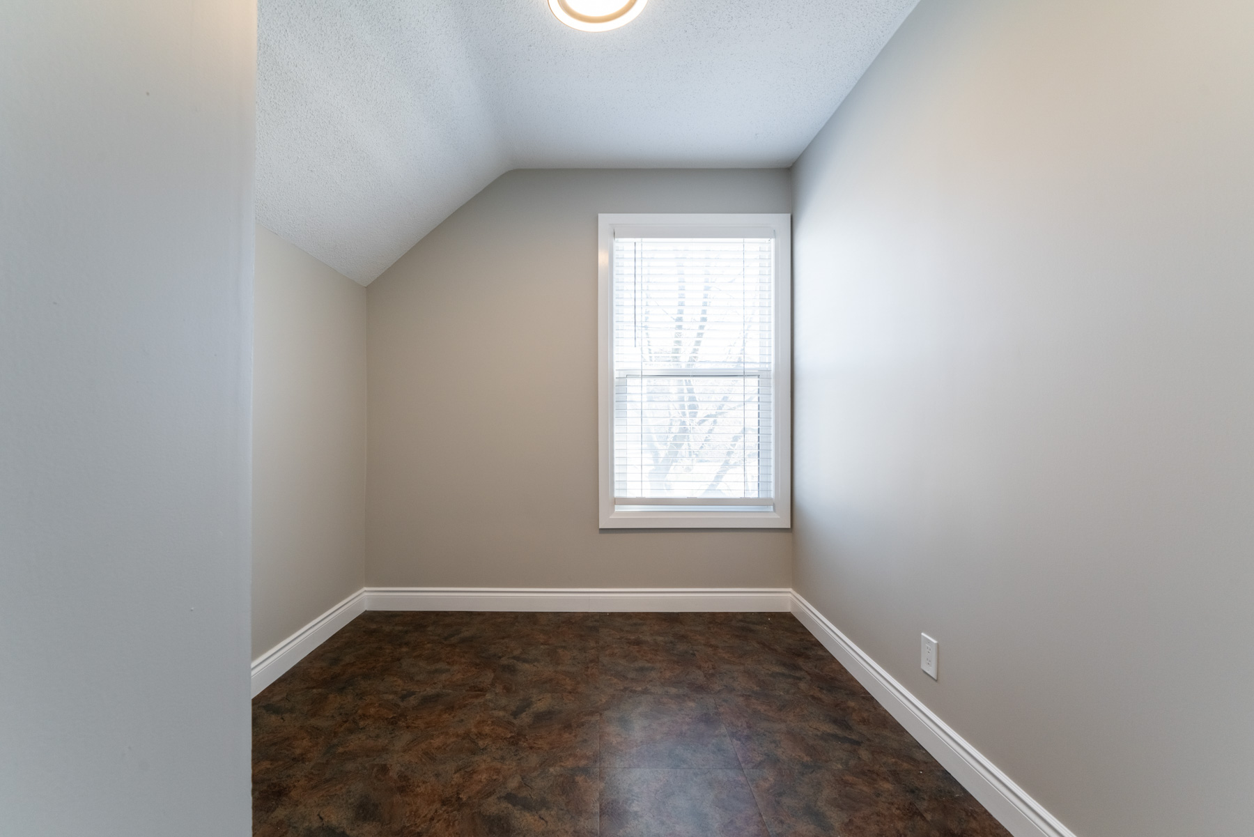 76 Richmond Street - Unit A, Brantford - Presented by Campbell & Company Real Estate