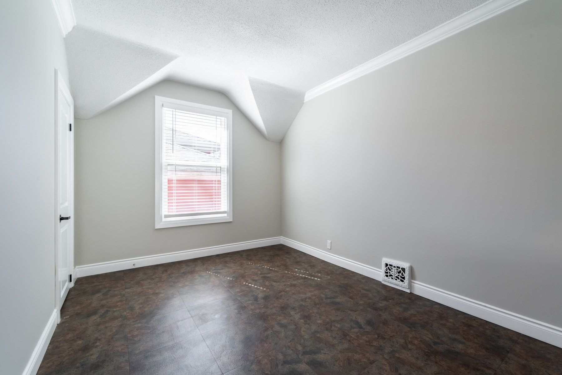 76 Richmond Street - Unit A, Brantford - Presented by Campbell & Company Real Estate